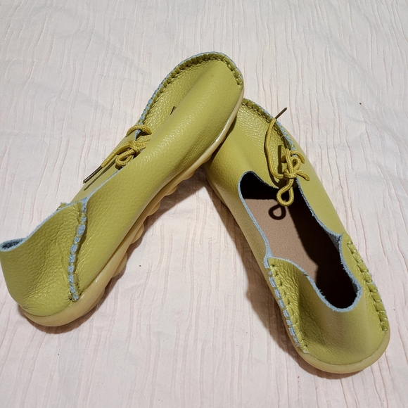 Yellow Leather Slip Ons EU 38 - Picture 4 of 6
